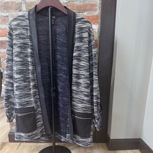 Jones New York Navy and White Knit Sweater